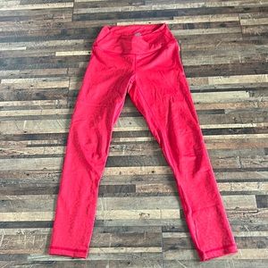 Zyia Scrunchy Butt Leopard Leggings